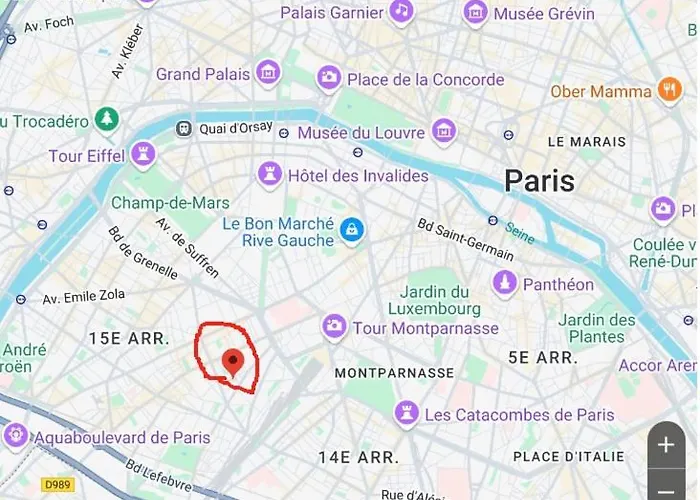 Centre 15e Near Montparnasse